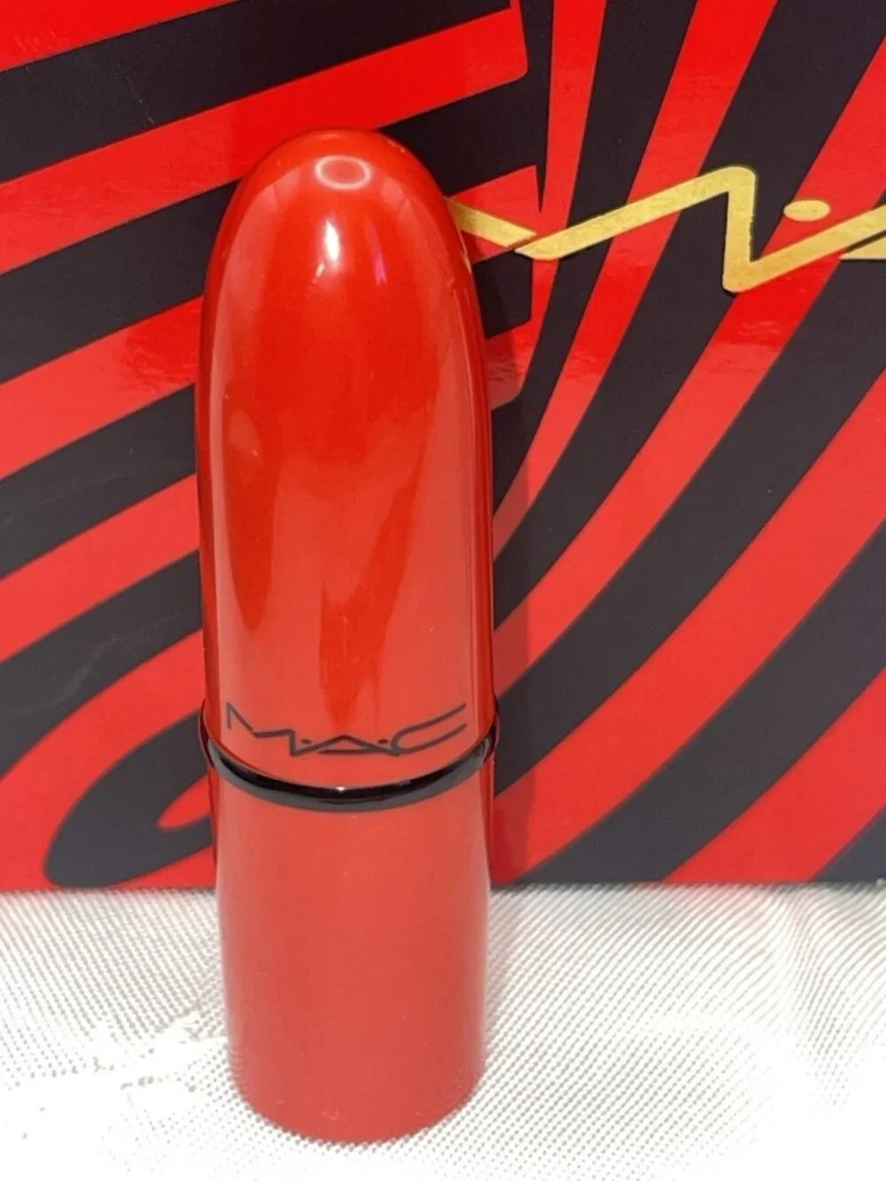 MAC Mini Lipstick Lady Danger Matte A31 Bold Orange Red Travel New NO BOX
